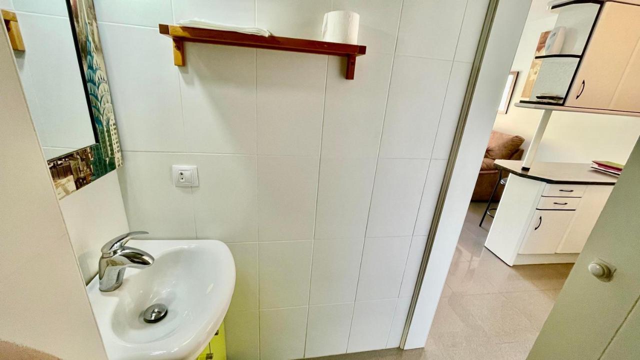Bulto Carihuela Apartman Torremolinos Kültér fotó