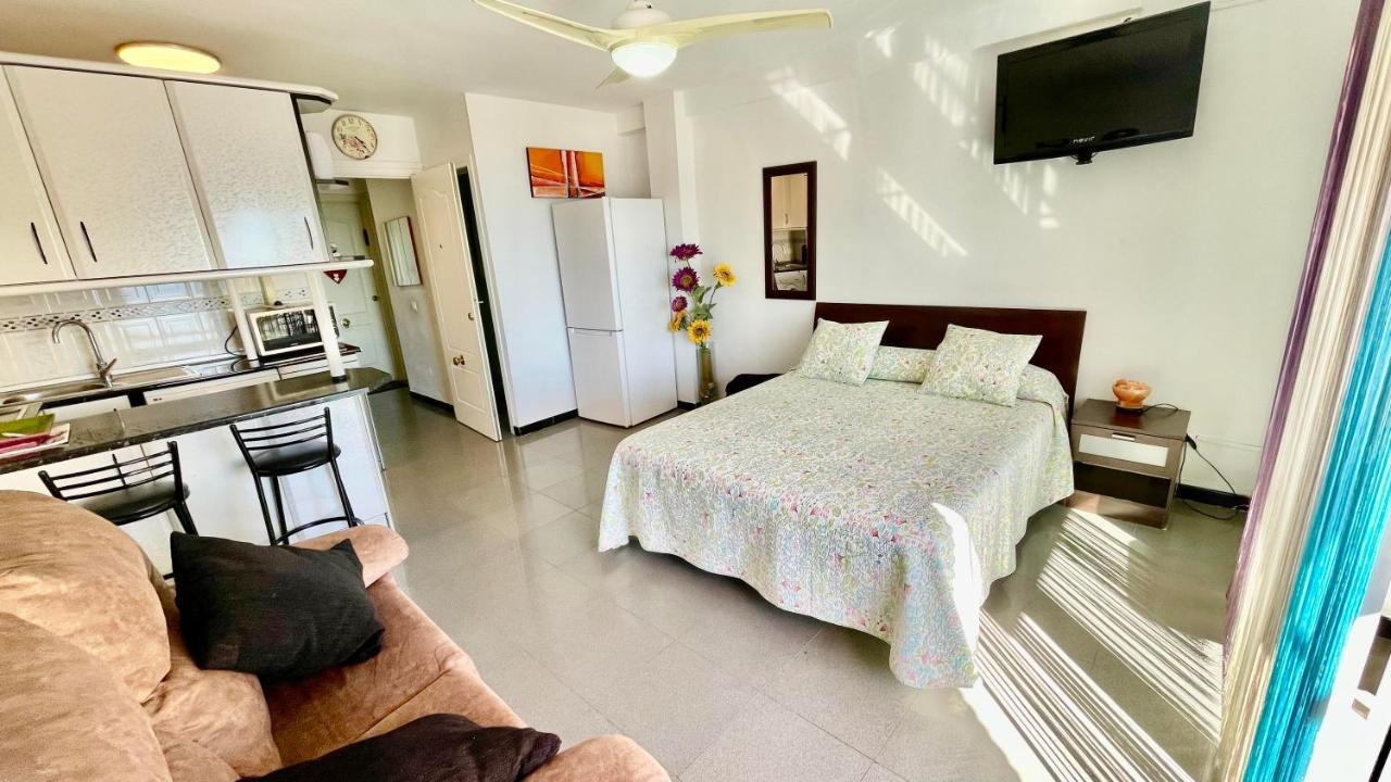 Bulto Carihuela Apartman Torremolinos Kültér fotó